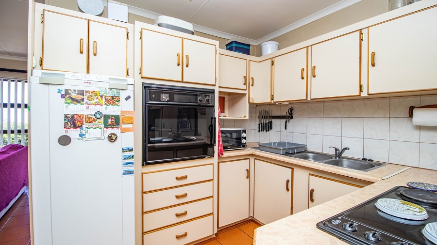 3 Bedroom Property for Sale in Dana Bay Western Cape